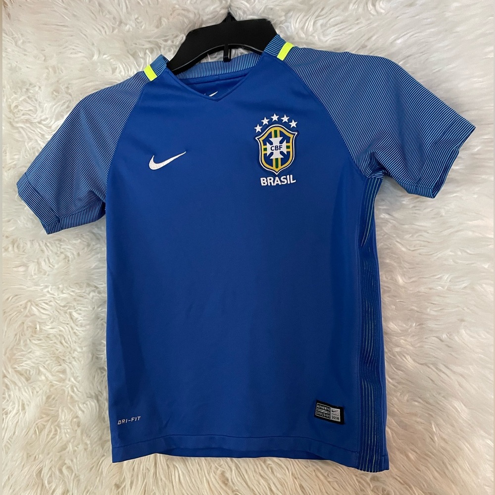 Nike Dri-Fit Brasil Youth 2016 Away Stadium Jersey. Size Small
Style: 724686-493